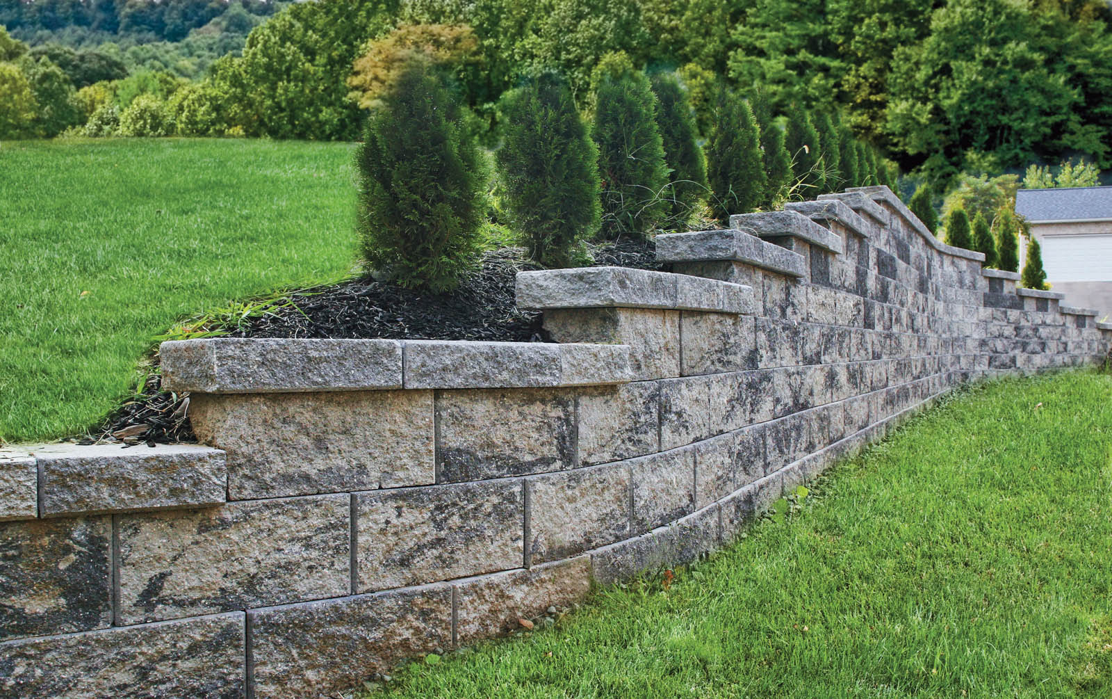 Natural Rock Retaining Wall Ideas: 7 Stunning Designs for Your Landscape